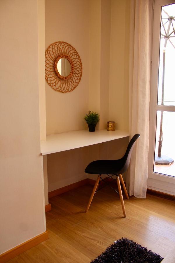 Atico En El Centro Con Amplia Terraza Appartement Entrena Buitenkant foto